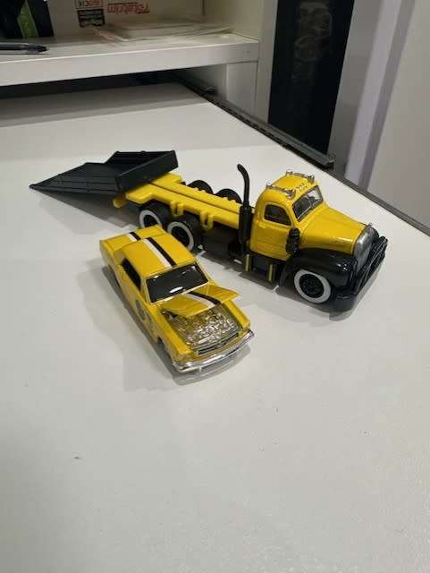 Maisto Elite Transporter