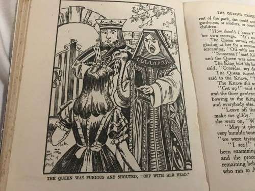 Alice In Wonderland - Lewis Carroll