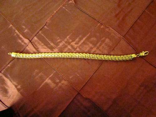 Stunning 22ct GP Round Bracelet