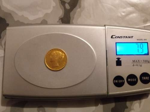 SOVEREIGN 1871 22ct AND 7,9g