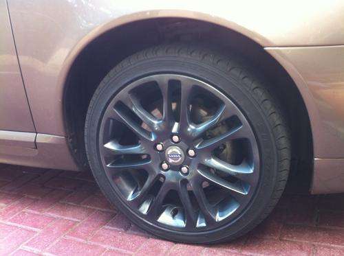 Volvo 18 inch OEM Mags