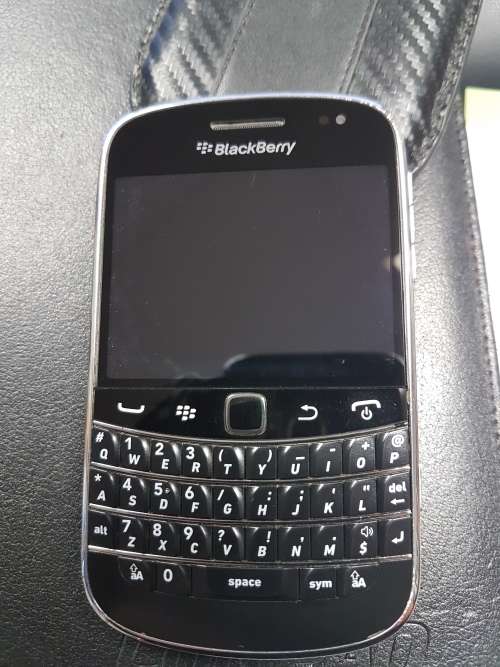 BlackBerry Bold 9900