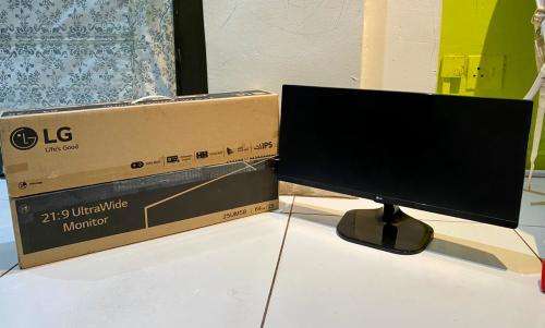 LG LG 25UM58 25` UltraWide Full HD IPS Monitor