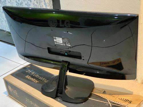 LG LG 25UM58 25` UltraWide Full HD IPS Monitor