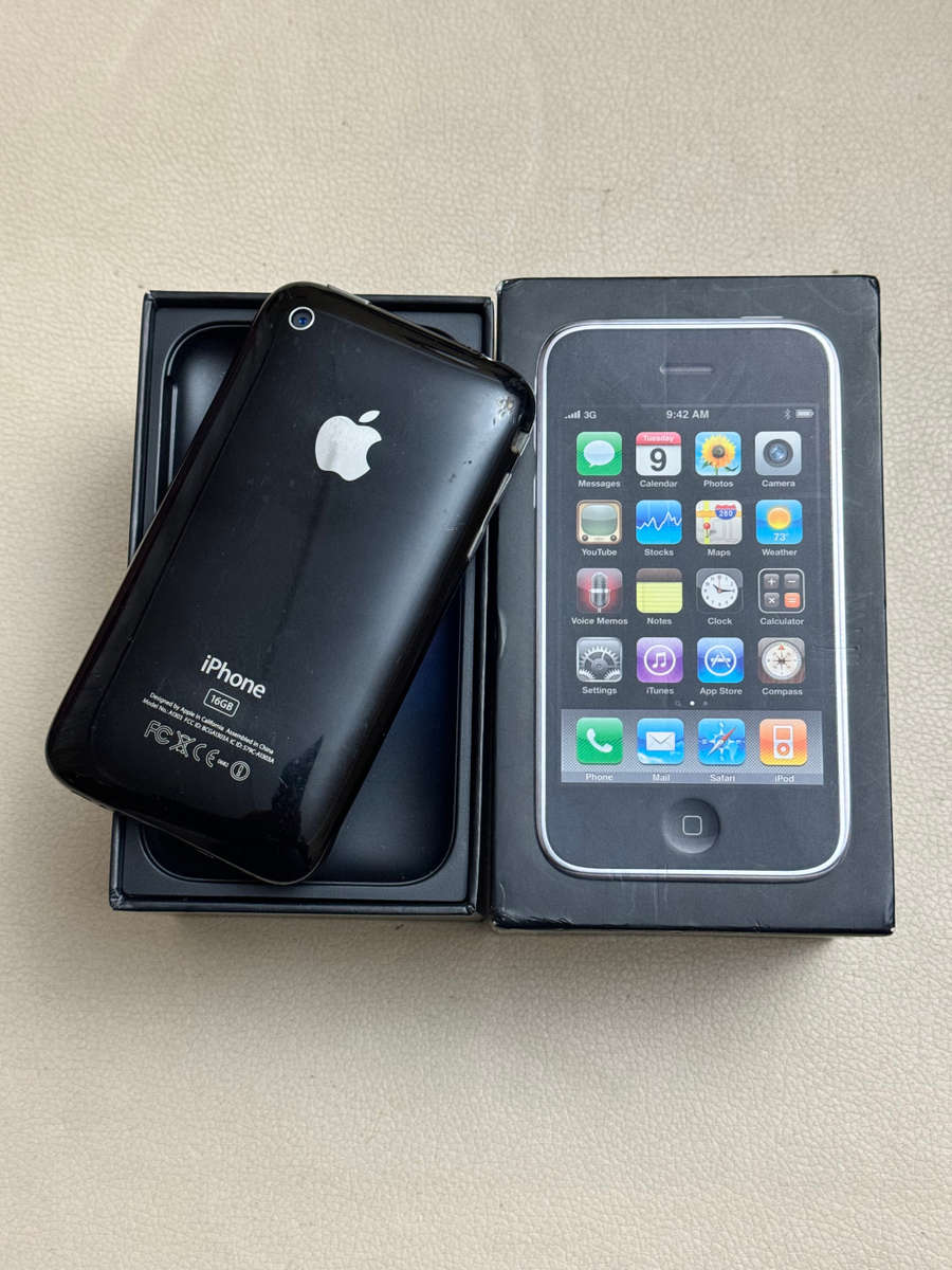 iPhone 3GS 16GB (2009)