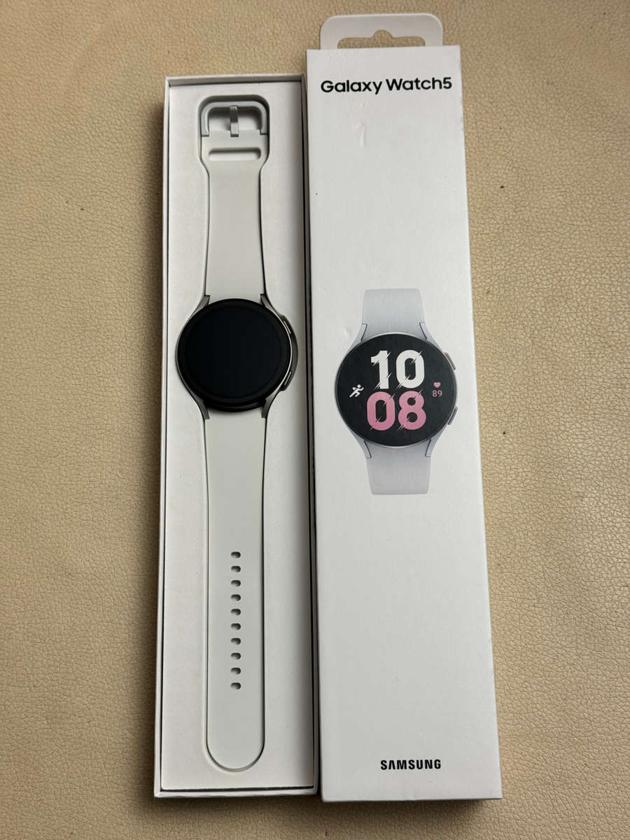 Samsung Galaxy Watch 5 LTE (44mm) Silver
