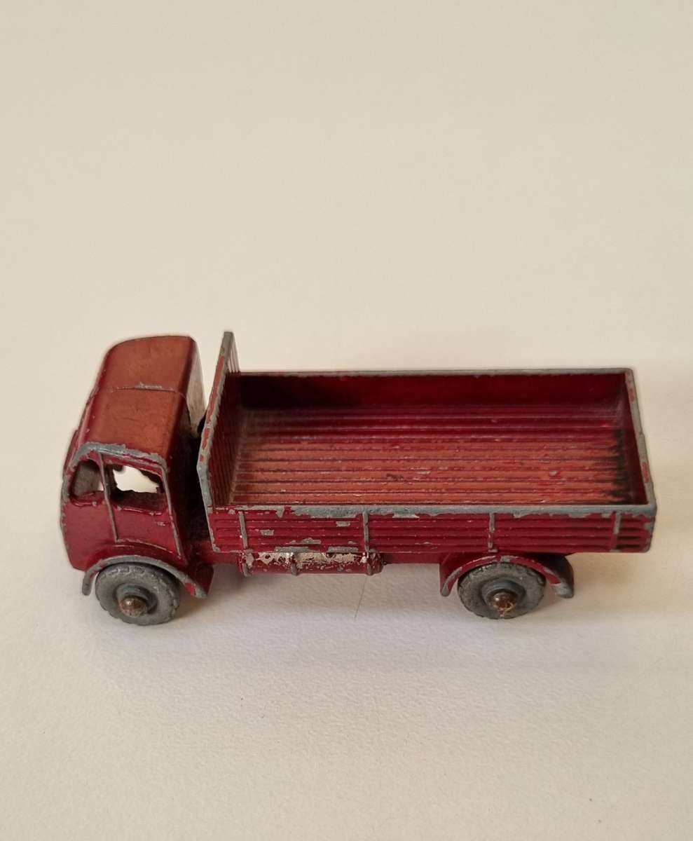 Matchbox Lesney ERF Stake Truck #20A