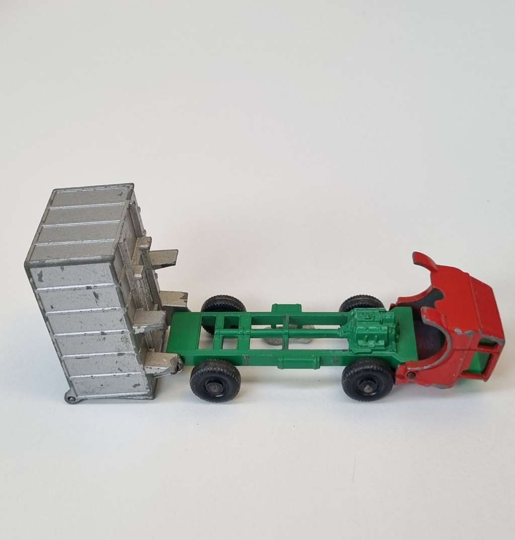 Matchbox Lesney GMC Tipper Truck #26C