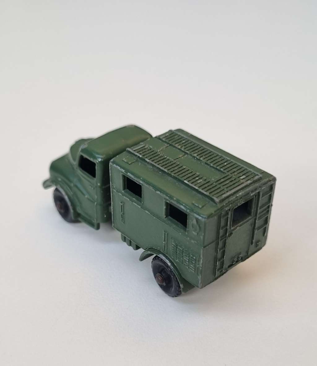 Matchbox Lesney Austin Army wireless Truck #68A