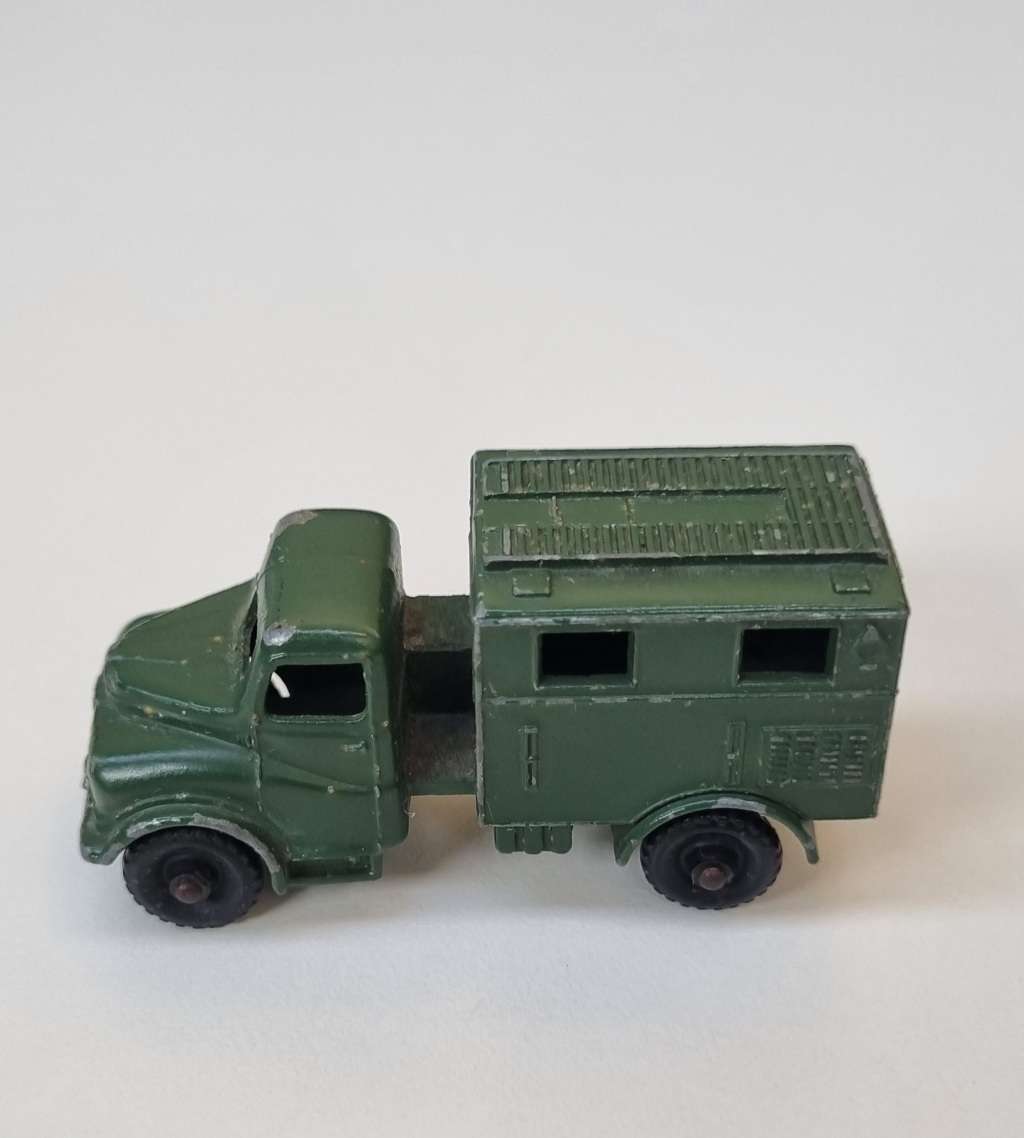 Matchbox Lesney Austin Army wireless Truck #68A