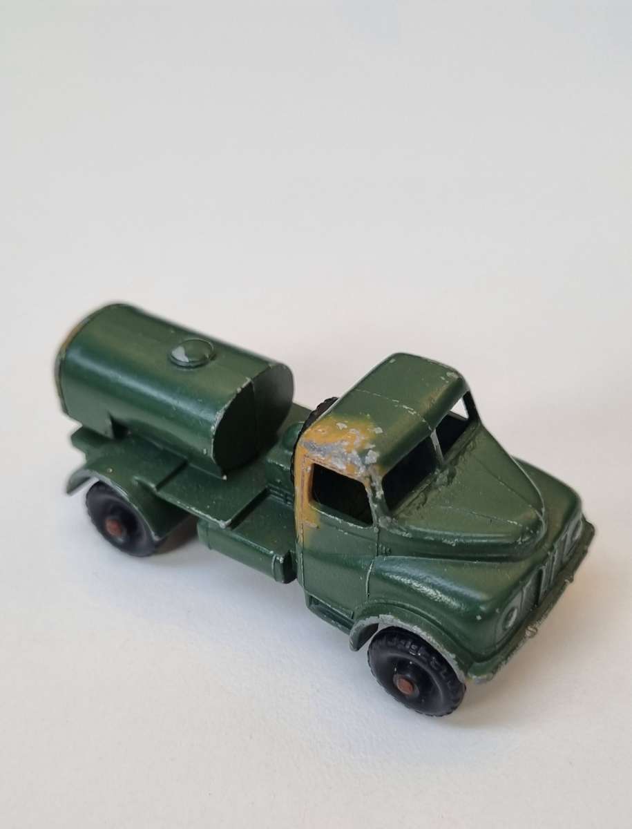 Matchbox Lesney Army Water tanker #71A