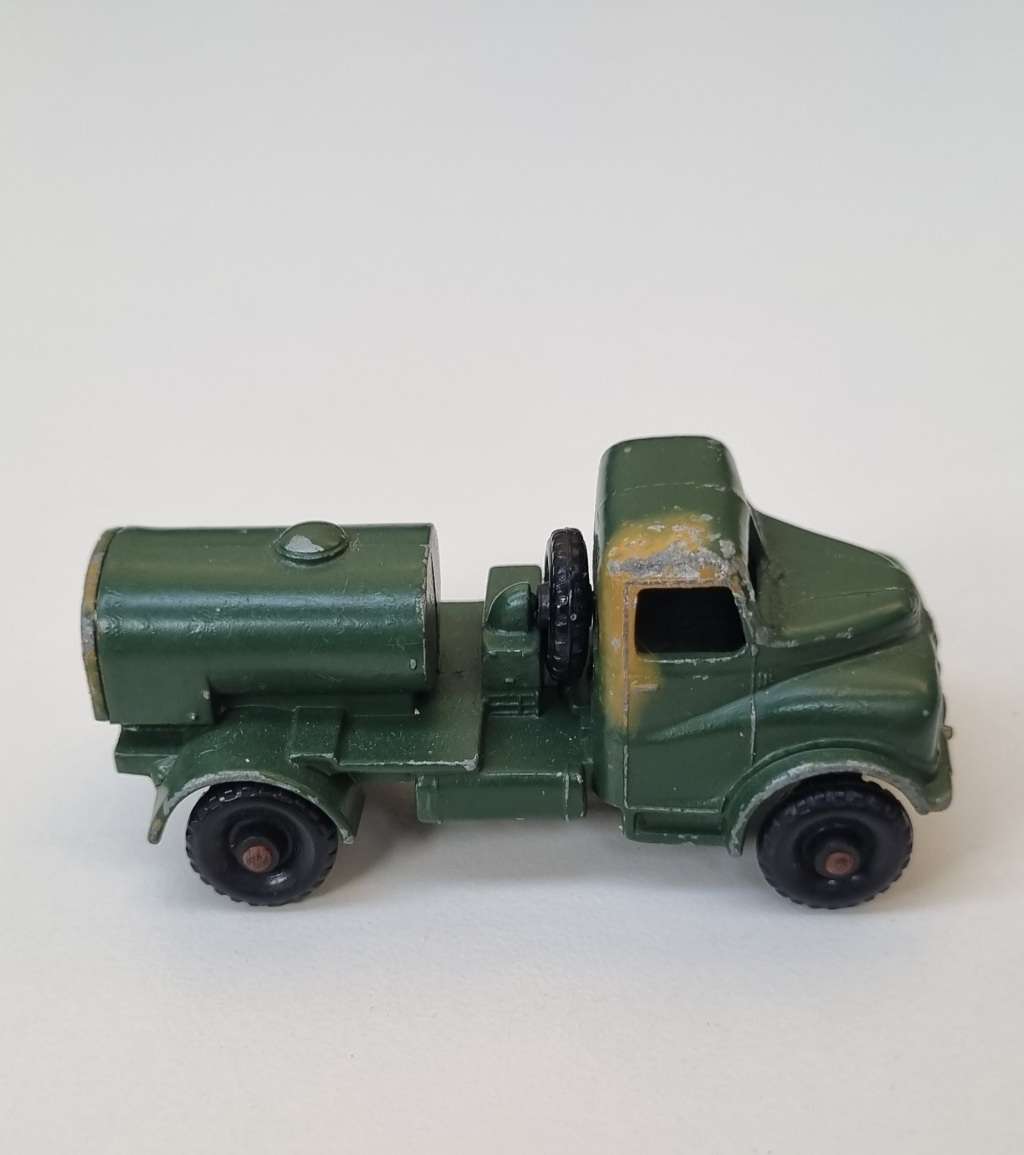 Matchbox Lesney Army Water tanker #71A