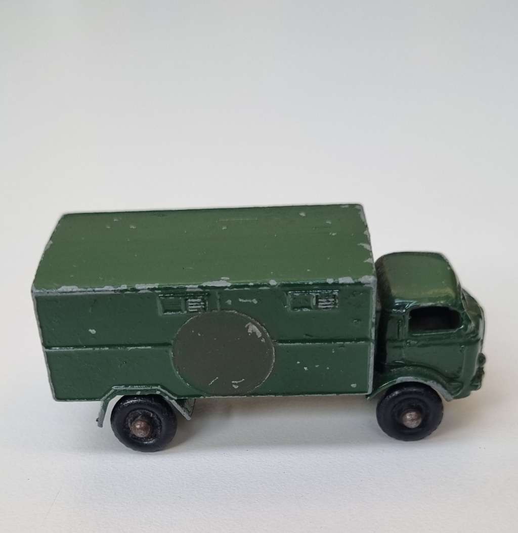 Matchbox Ford 3 Ton 4x4 service Ambulance #63A