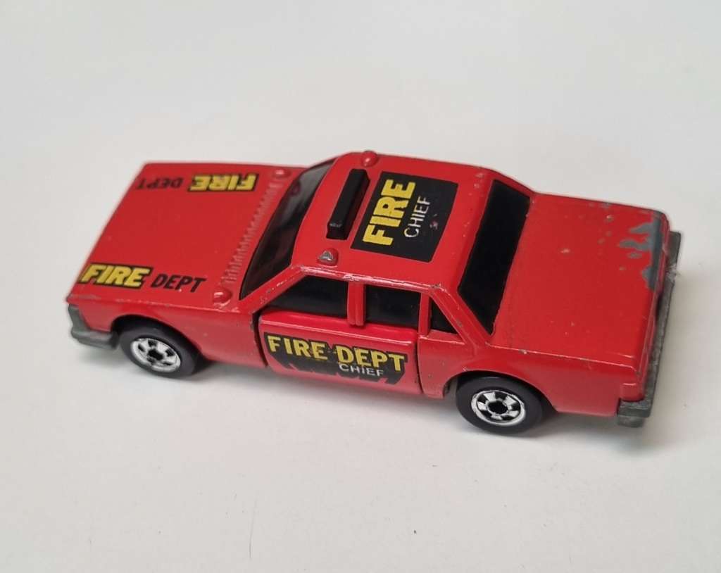 Hot Wheels Vintage Fire Dept Crack-Up