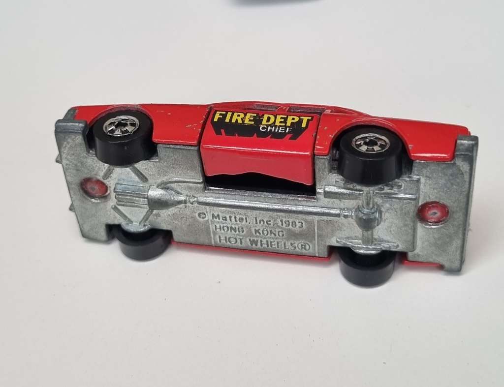 Hot Wheels Vintage Fire Dept Crack-Up