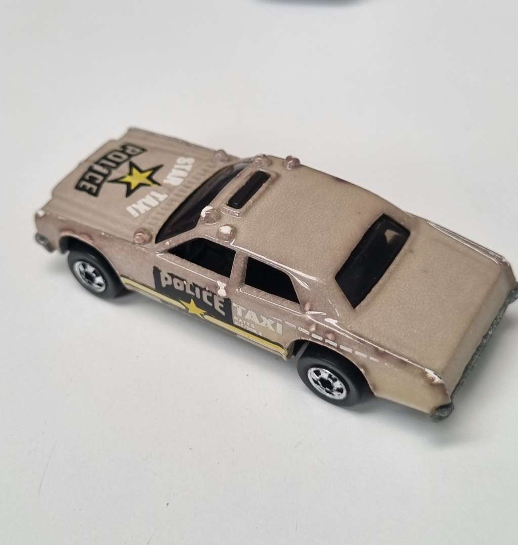 Hot Wheels Vintage Star Taxi Police