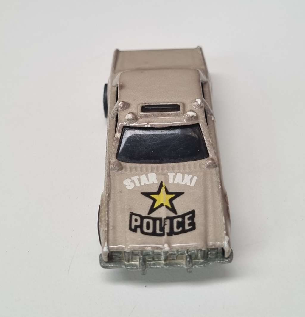 Hot Wheels Vintage Star Taxi Police