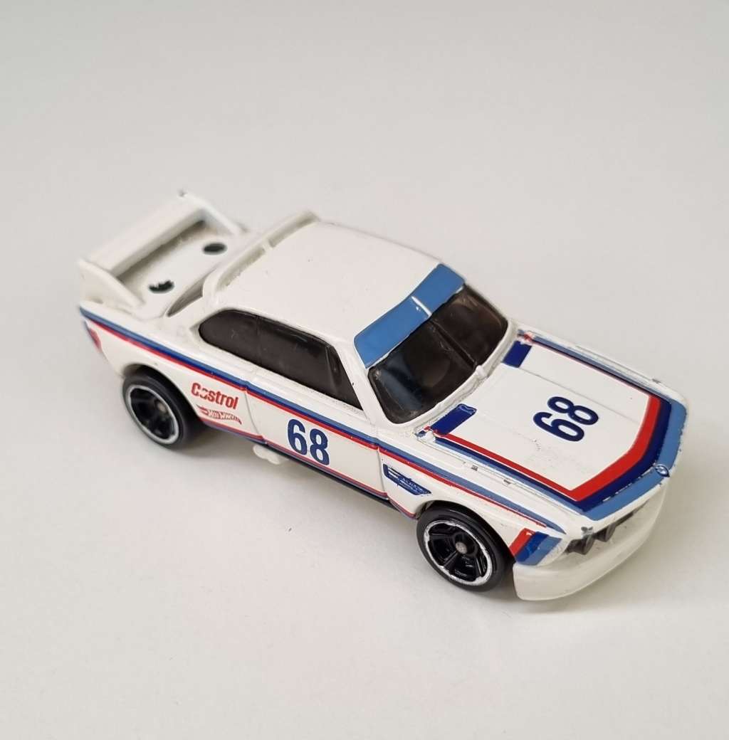 Hot Wheels BMW M9 3.0 CSL Race Car loose
