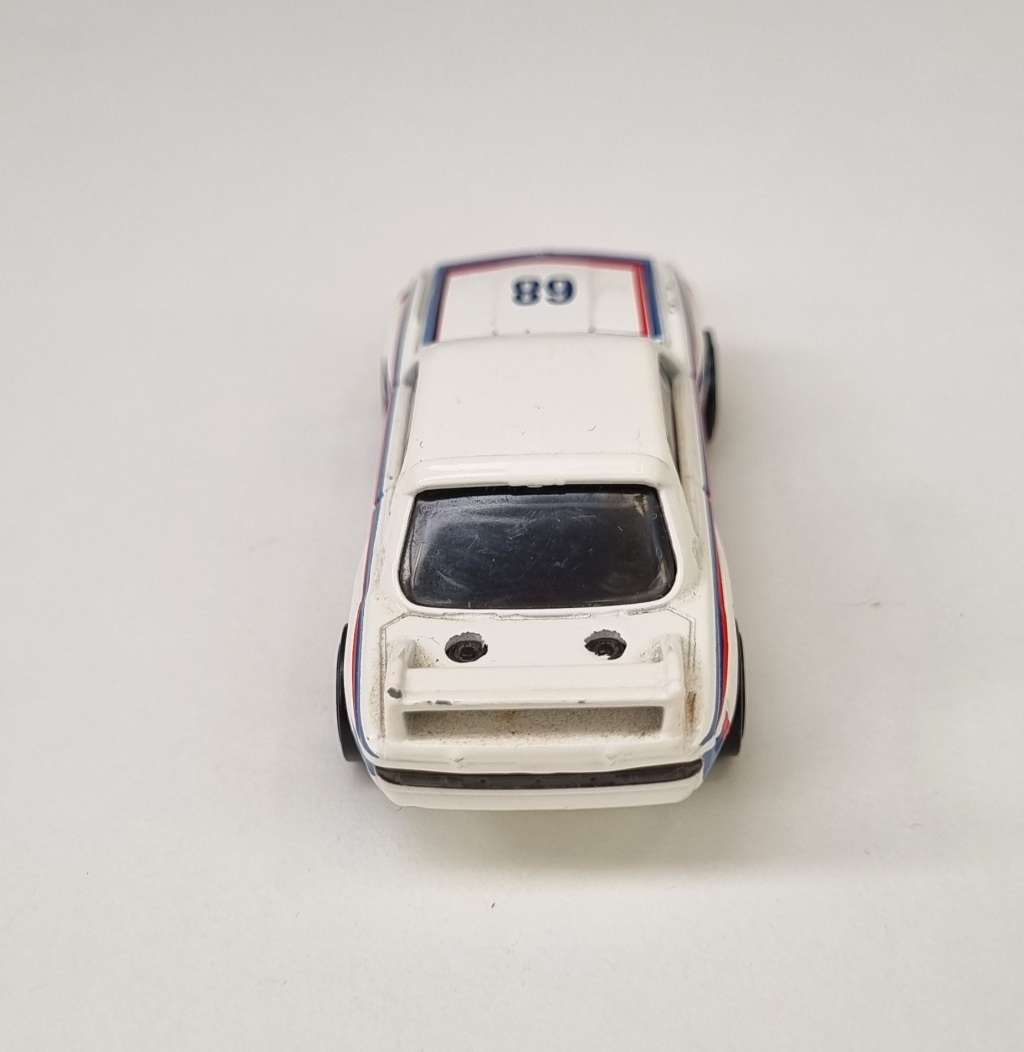 Hot Wheels BMW M9 3.0 CSL Race Car loose