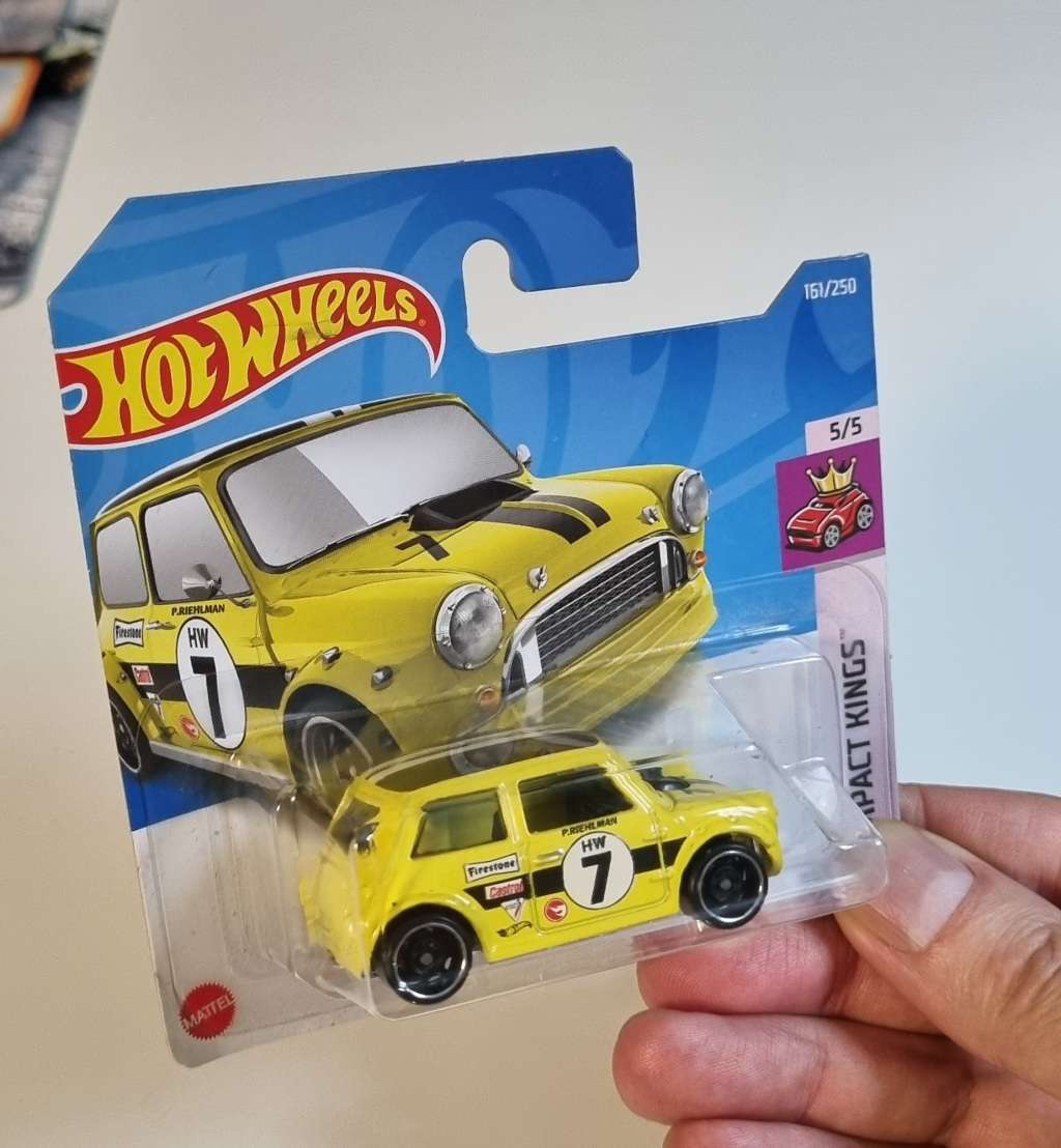 Hot Wheels Mossis Mini Treasure Hunt