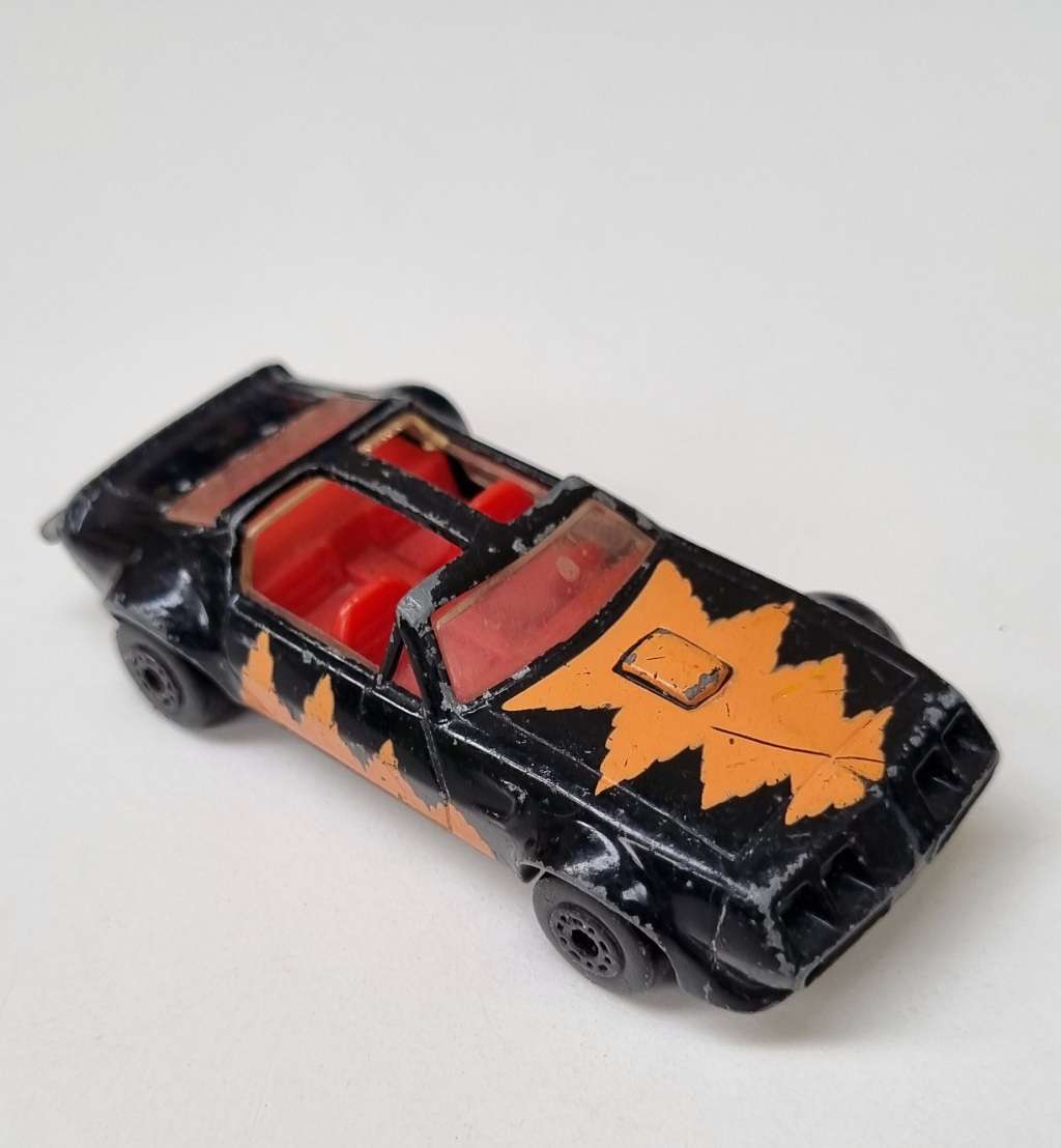 Matchbox 16G PONTIAC T ROOF