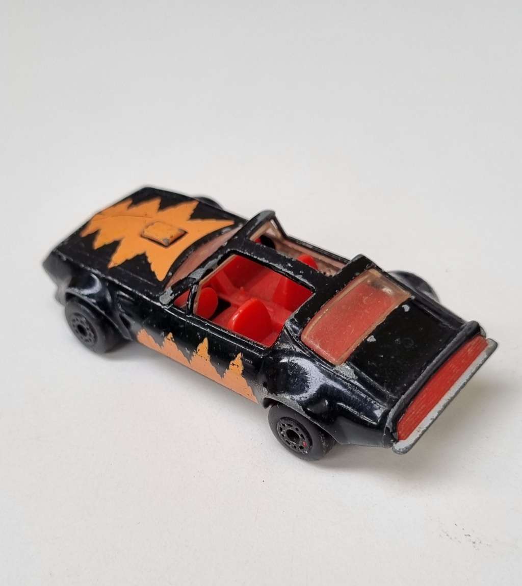 Matchbox 16G PONTIAC T ROOF