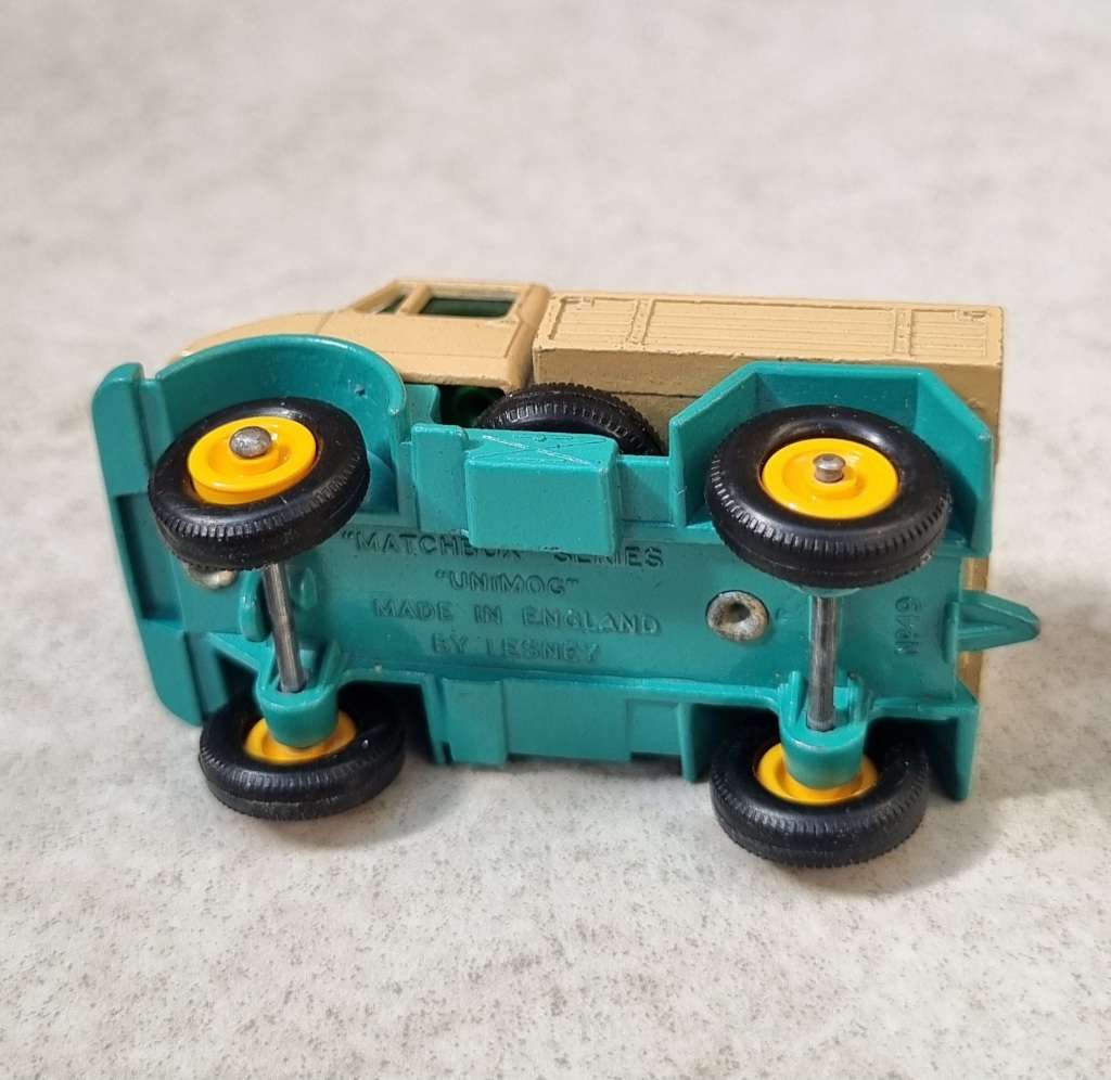 Matchbox Lesney 49b Unimog