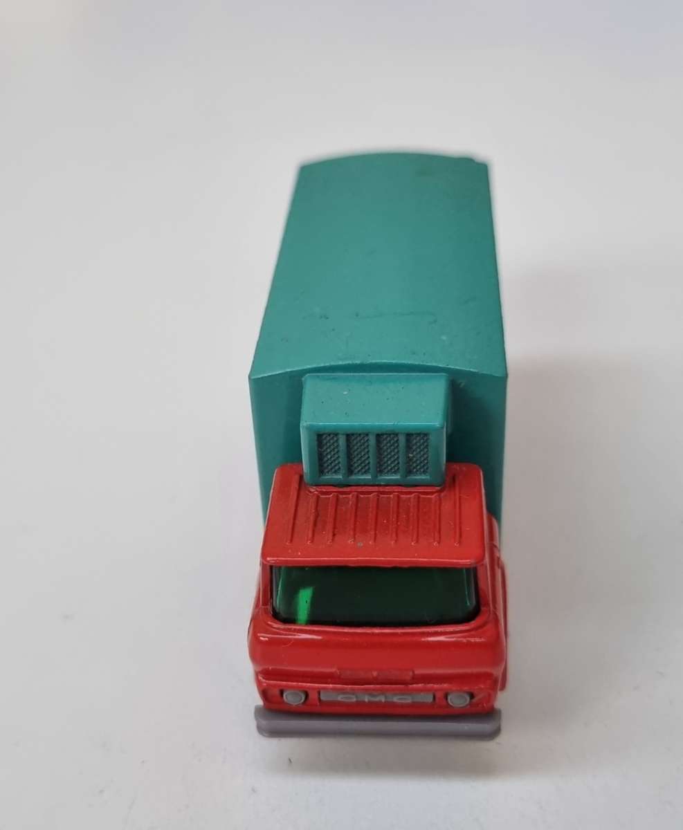 Matchbox Lesney 44C GMC Refrigeration Truck