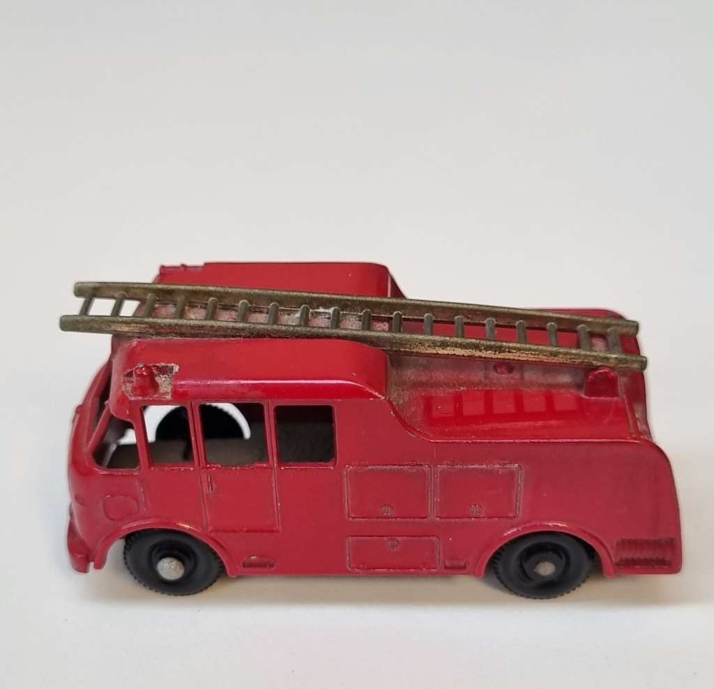 Matchbox Lesney 9c Merryweather Marquis
