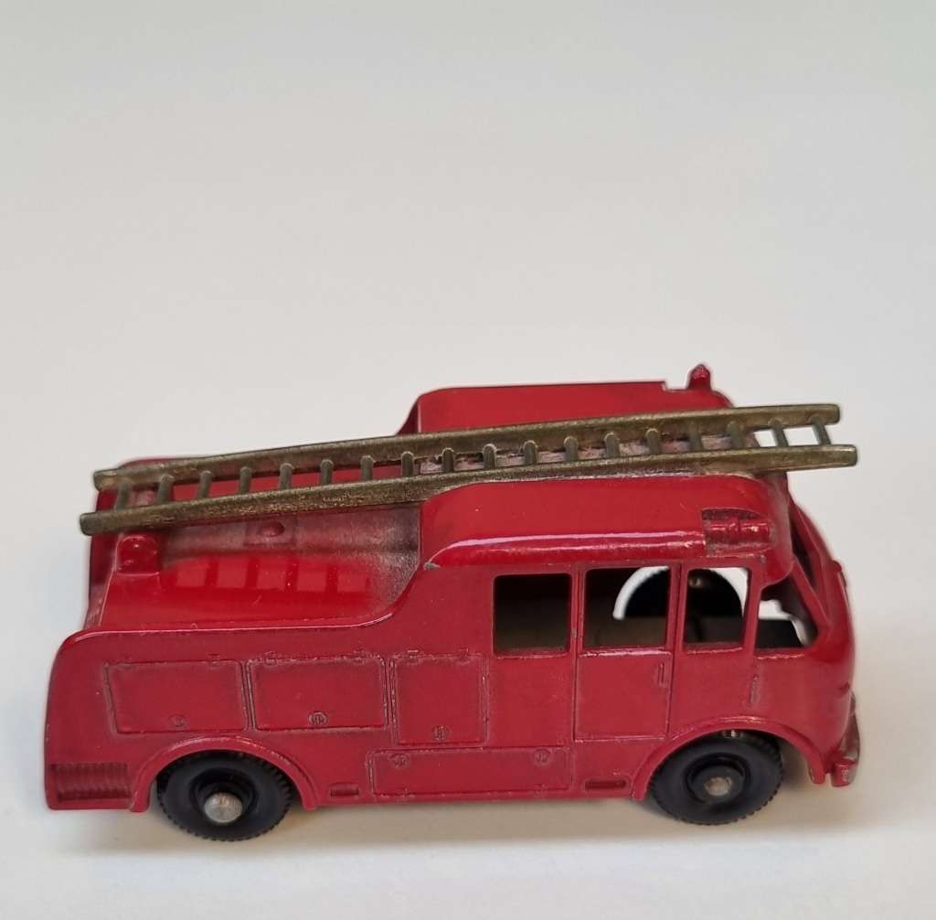 Matchbox Lesney 9c Merryweather Marquis