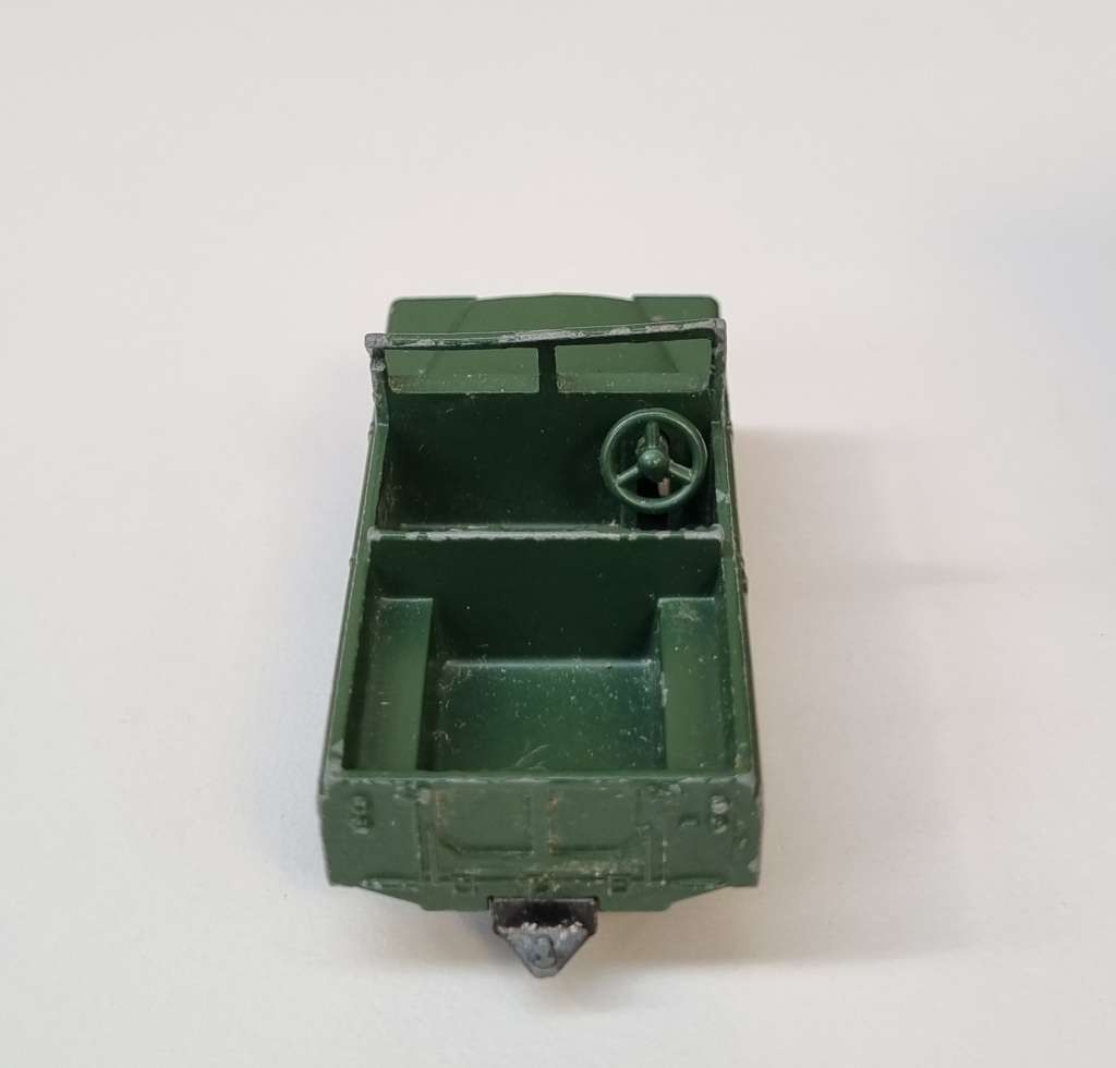 Matchbox Lesney 12b Land Rover Series II
