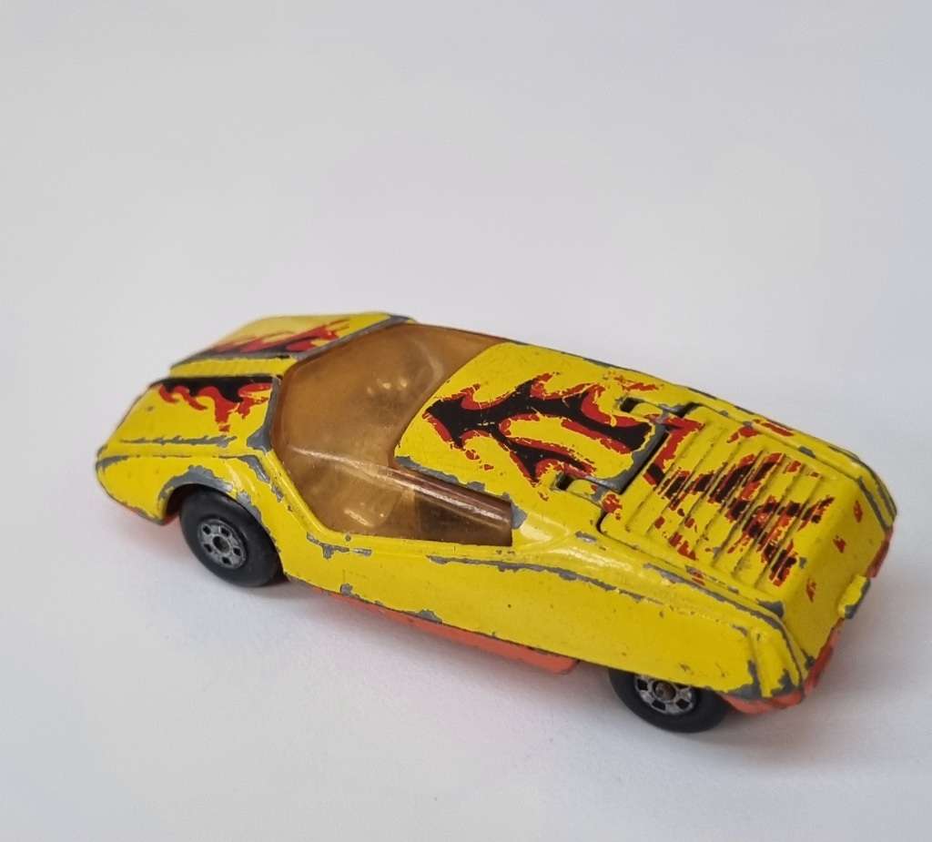 Matchbox Lesney 33D Datsun 126X