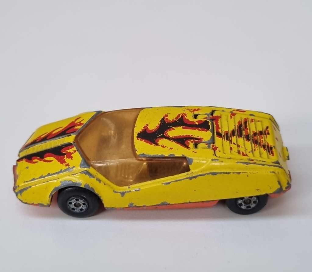 Matchbox Lesney 33D Datsun 126X