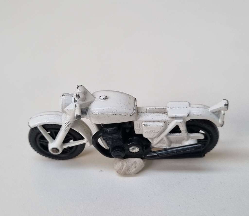 Matchbox Lesney 33E Police Motorcycle