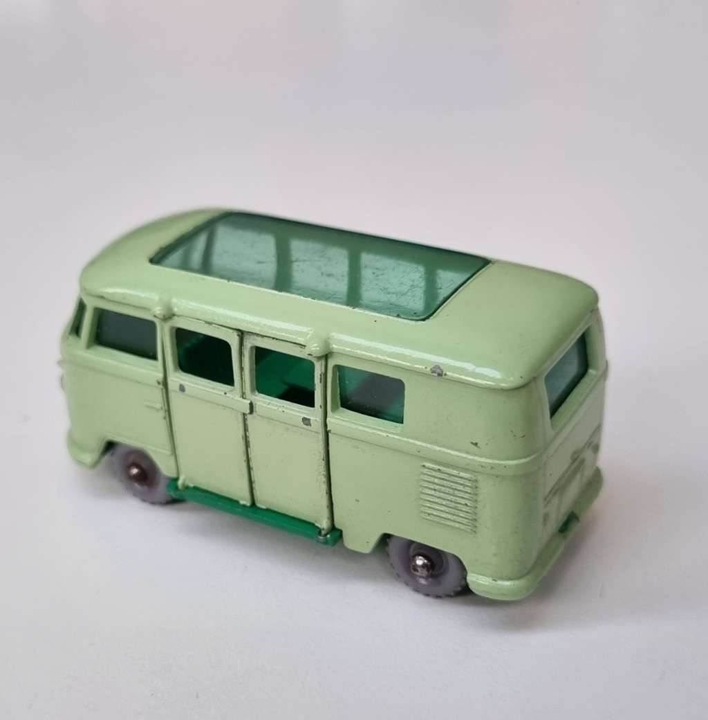 Matchbox Lesney 34B VW Caravanette