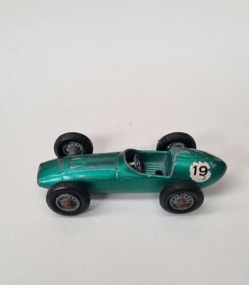 Matchbox Lesney 19c Aston Martin DBR5