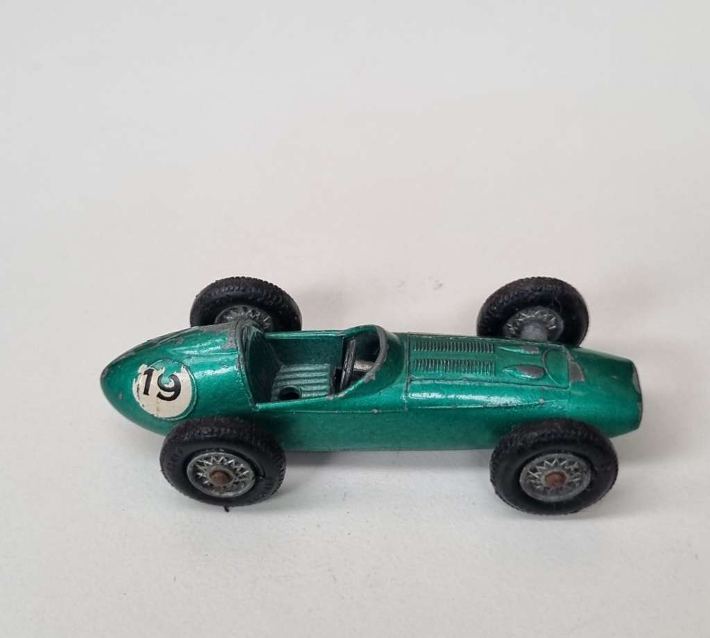 Matchbox Lesney 19c Aston Martin DBR5