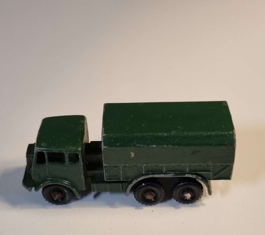 Matchbox Lesney 62A AEC General Service Lorry