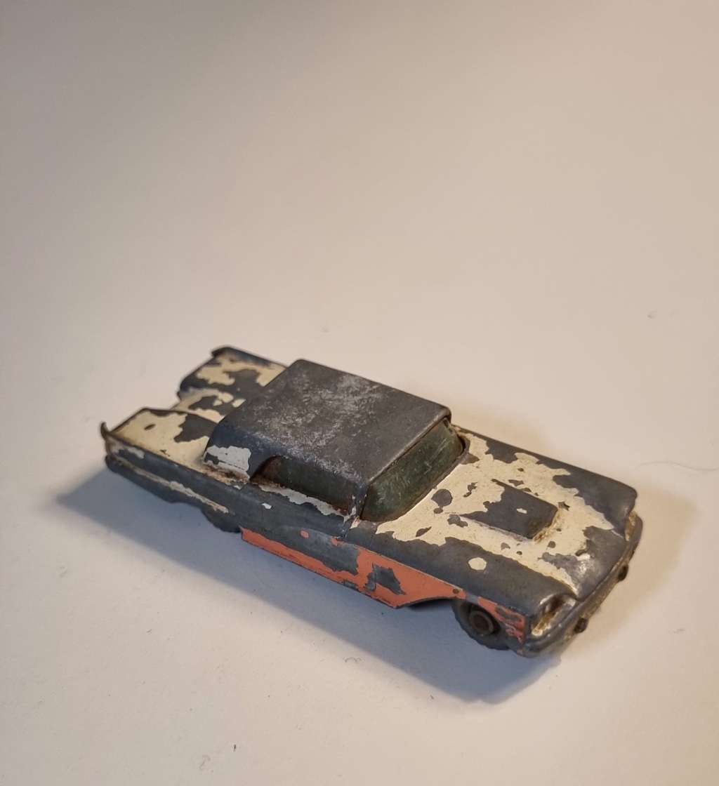 Matchbox Lesney 75a Ford Thunderbird