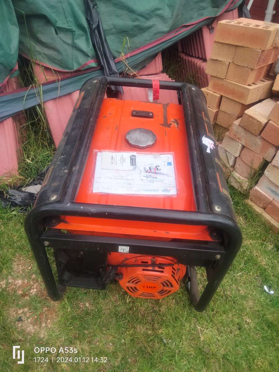 MASSIVE GRIP 5.5KW PETROL GENERATOR