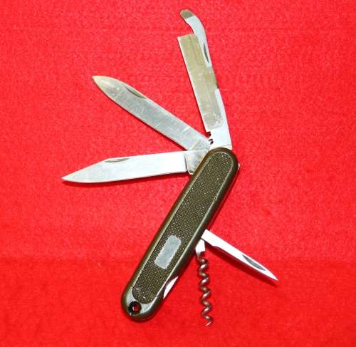 Knives Daggers Victorinox Mauser was listed for 0.00 on 23 Oct at 17 46 by StormTrading in Cape Town ID 596867520