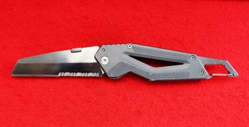 Disc. Gerber Crevice Folding Knife