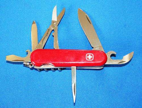 Wenger Classic 14 - swiss army knife