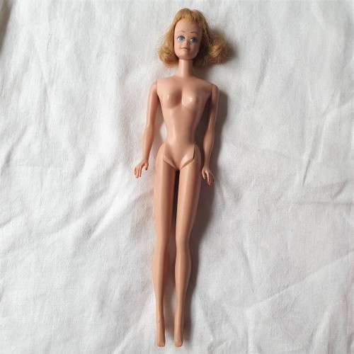 Vintage 1960s Blonde Midge Barbie Doll - Very Good Condition