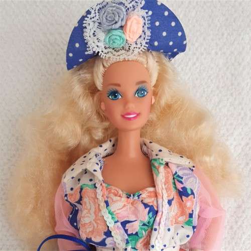 Vintage 1990s Teen Talk Barbie (1992) - Like new