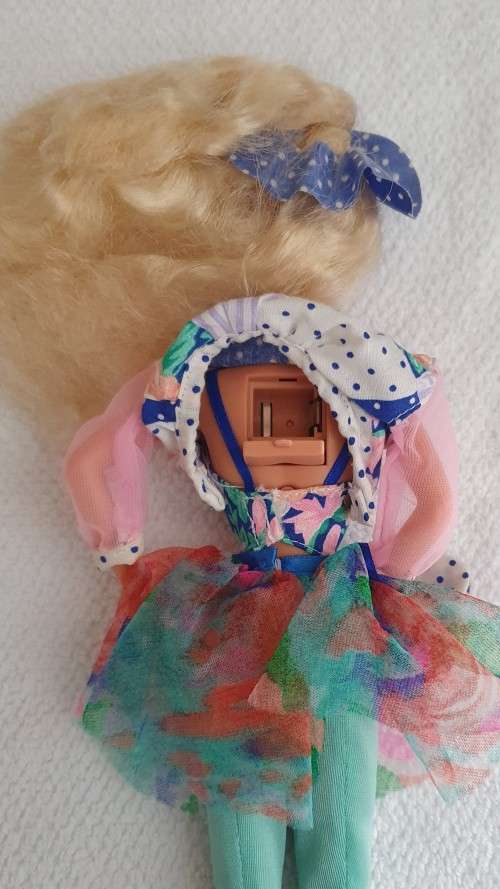 Vintage 1990s Teen Talk Barbie (1992) - Like new