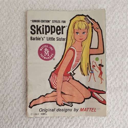 Vintage Original 1960s Barbie Skipper Outfit Booklet (1963) - hard to find