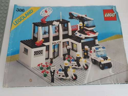 Vintage 1986 Legoland 6386 Police Command Base Complete Used Lego Set