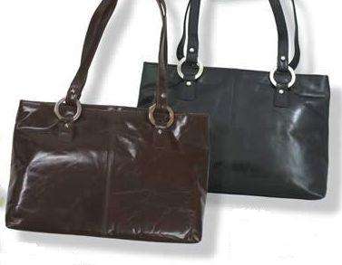 Busby crunchy leather handbag