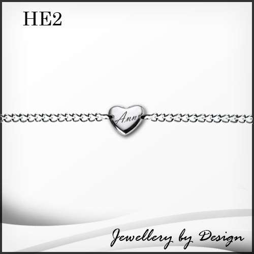 DELICATE HEART SYMBOL BRACELET + FREE ENGRAVING